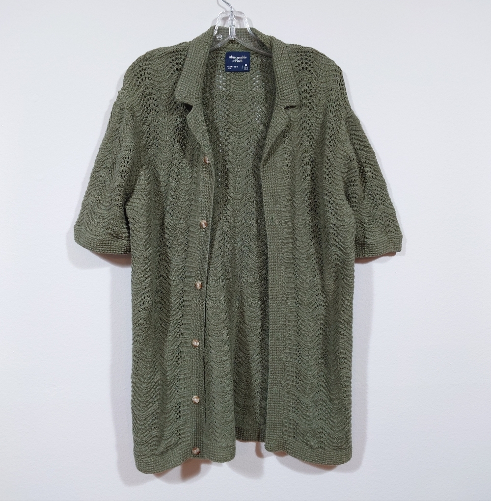 Abercrombie & Fitch Green Crochet Knit Cardigan Sweater M Tall Boho Cottagecore